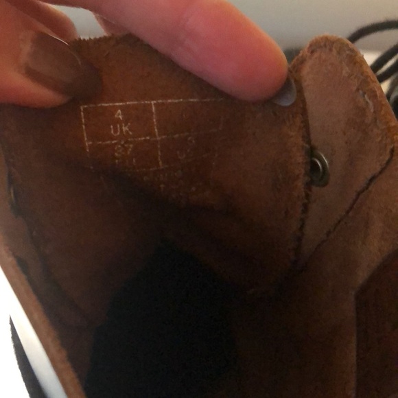 Dr Marten’s Leona - Picture 5 of 6